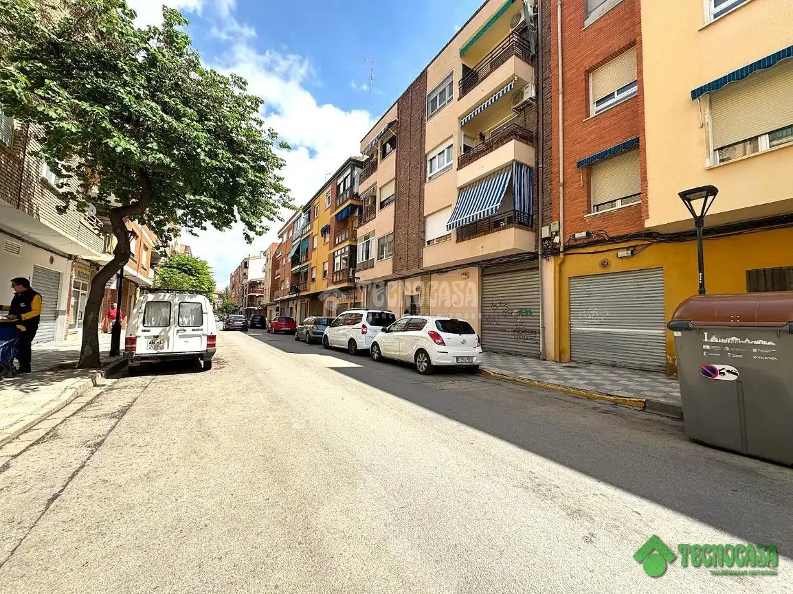 Vista exterior de Pis en venda en Albacete amb Aire condicionat, Calefacció i Terrassa