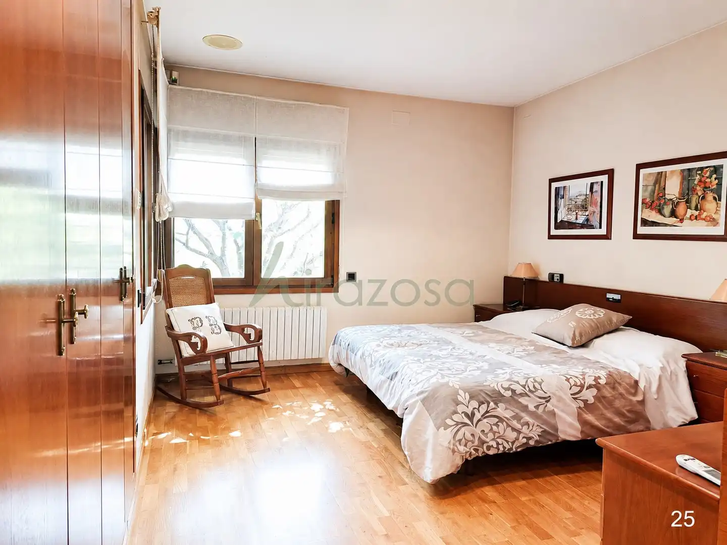 Schlafzimmer von Haus oder Chalet zum Verkauf in Aiguafreda mit Klimaanlage, Heizung und Terrasse