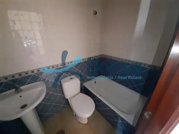 Bany de Casa adosada en venda en Bollullos Par del Condado