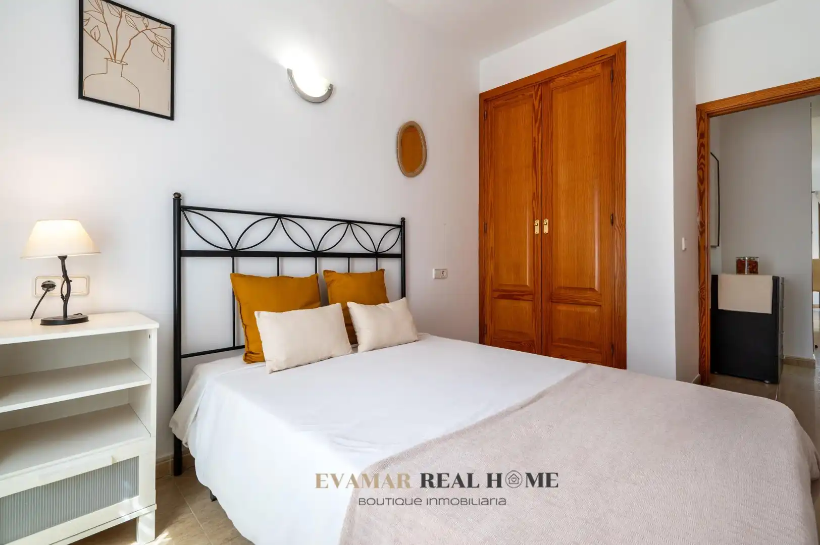Bedroom of Flat for rent in  Palma de Mallorca  with Heating, Terrace and Furnished
