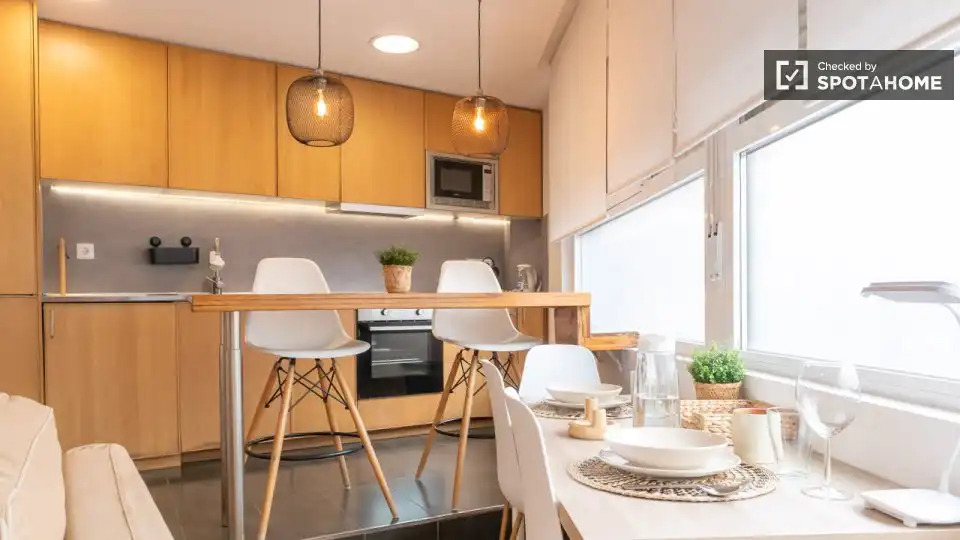 Flat for rent in Almenara -Ventilla