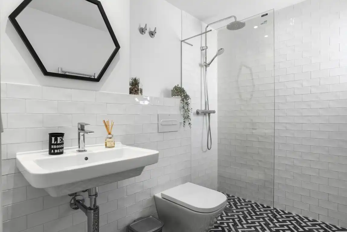 Bathroom of Houses for sale in Marbella  with Air Conditioner, Private garden and Terrace