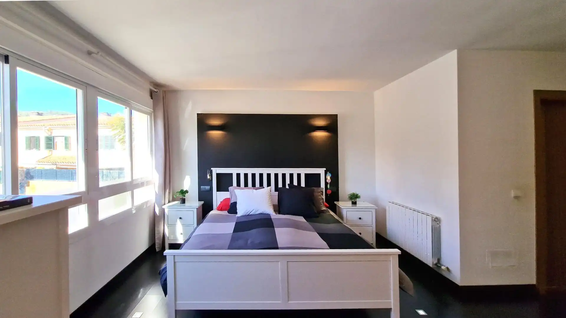 Bedroom of Detached homes for sale in  Palma de Mallorca  with Air Conditioner, Heating and Private garden