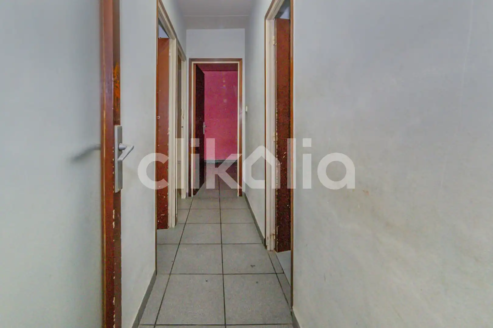 Piso en venta en Vic con Calefacción, Terraza y Trastero