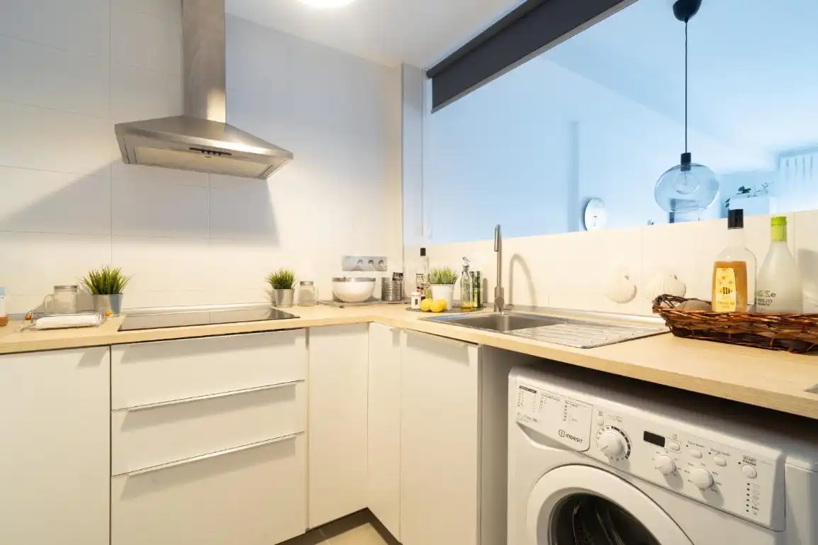Kitchen of Flat for sale in Granada  with Air Conditioner, Heating and Terrace
