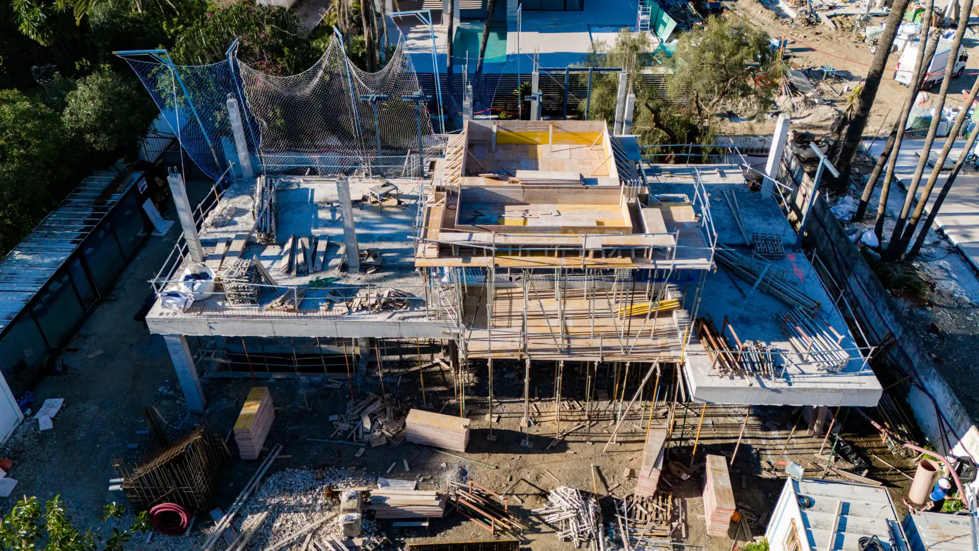 Außenansicht von Haus oder Chalet zum Verkauf in Marbella mit Klimaanlage, Heizung und Privatgarten