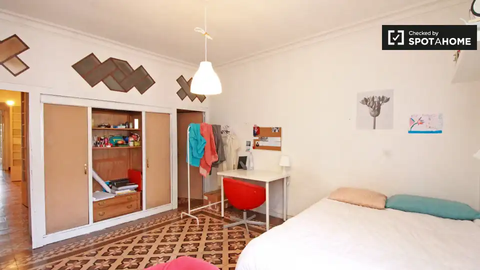 Habitación de Piso para compartir en Gràcia