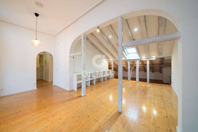 Dúplex en Venta en Justicia - Chueca