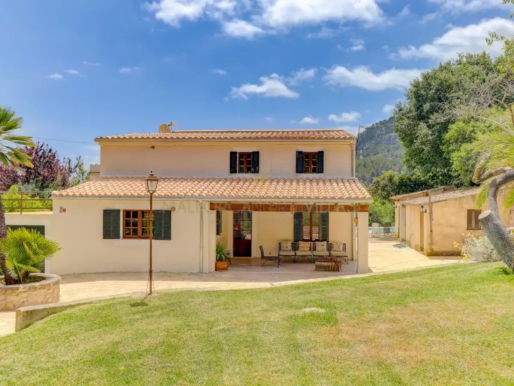 Casa rústica amb terrassa de lloguer a Cami de Colonya, Polígono 6, imagen 3