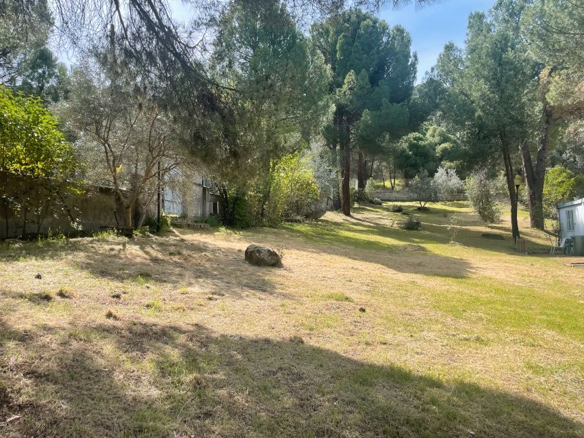 Houses for sale in Pelayos de la Presa  with Private garden