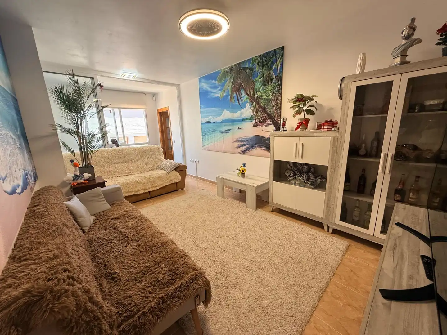 Sala de estar de Piso en venta en Roquetas de Mar con Amueblado