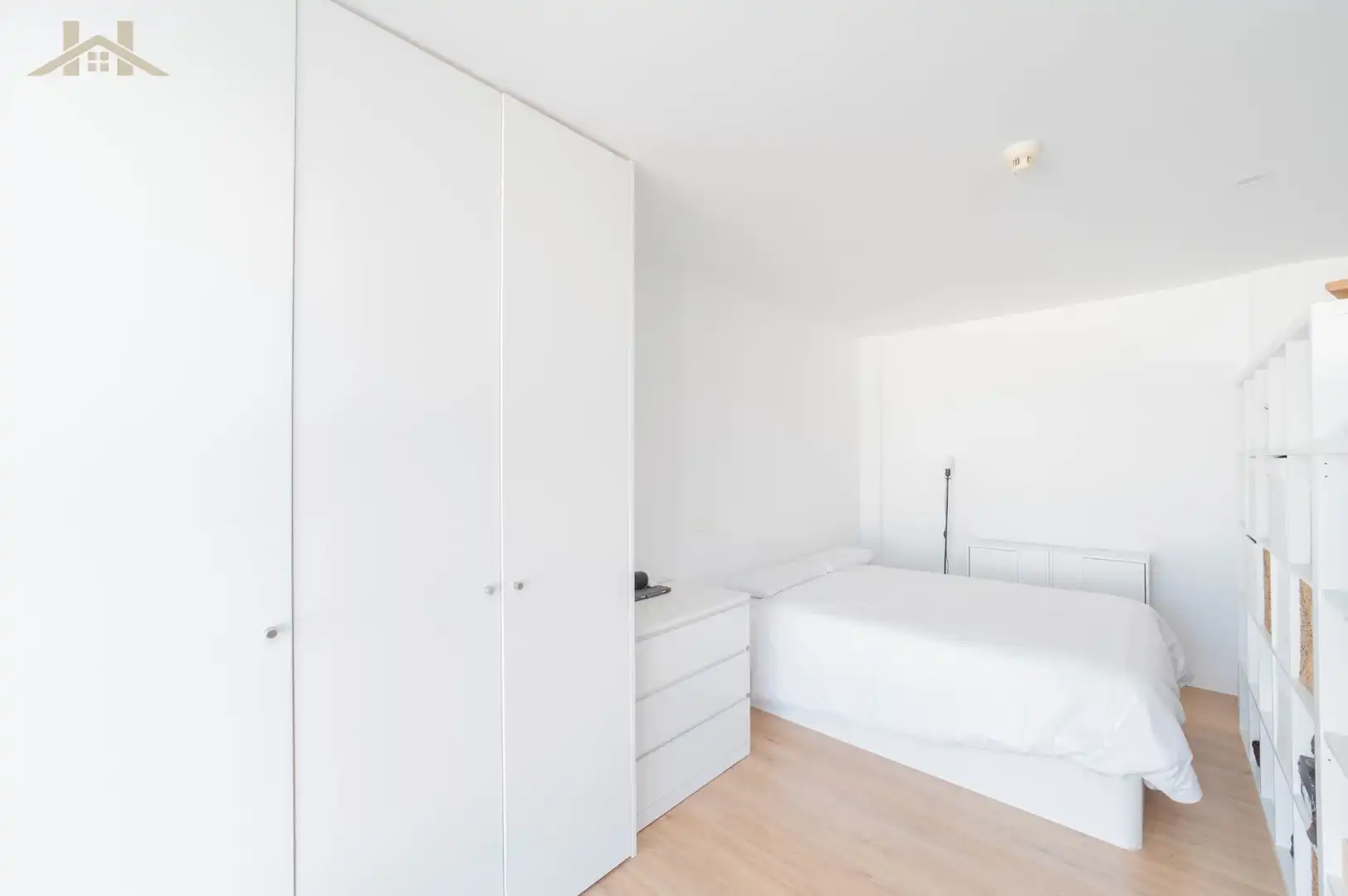 Bedroom of Apartments for sale in Arroyomolinos (Madrid)  with Air Conditioner, Storage room and Swimming Pool
