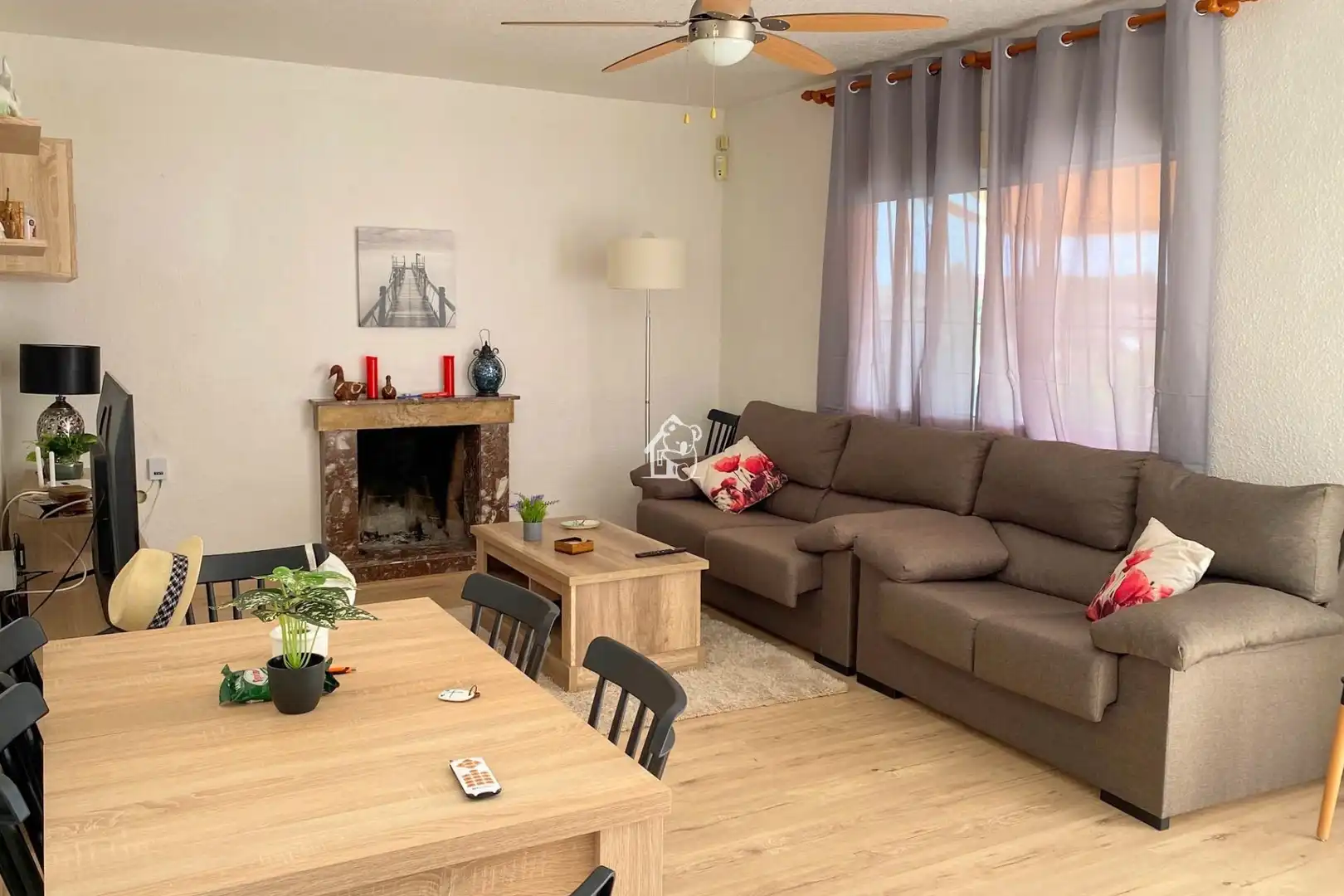 Sala de estar de Casa o chalet de alquiler en Torrevieja con Aire acondicionado, Piscina y Amueblado