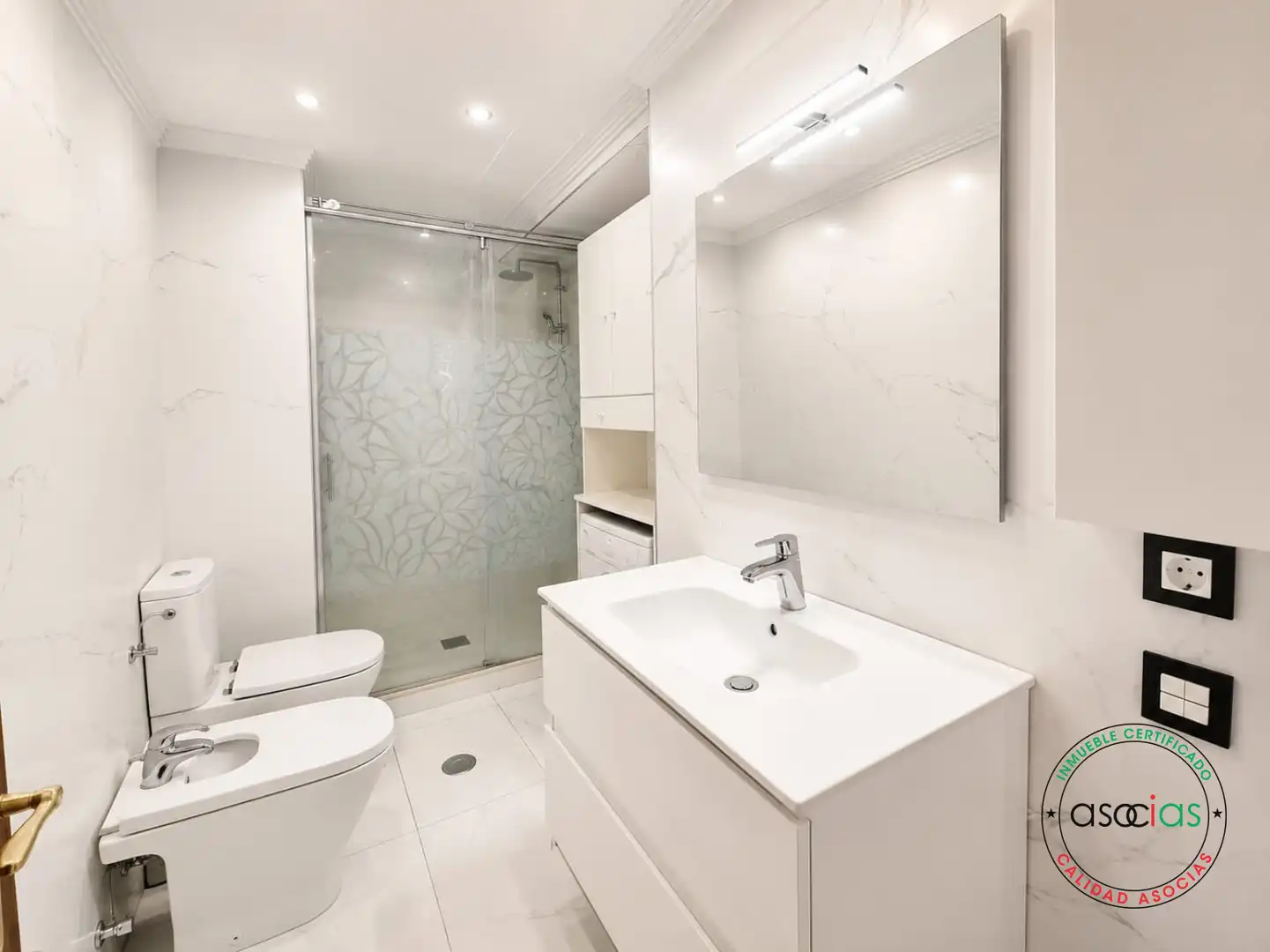 Piso en venta en CL MARIA ZAMBRANO, 8, La Calzada