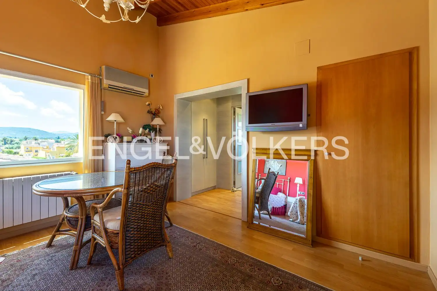 Sala de estar de Casa o chalet en venta en Dénia con Aire acondicionado, Calefacción y Jardín privado