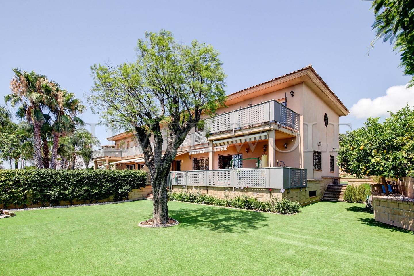Single-family semi-detached for sale in Carrer Onze de Setembre, Montgat