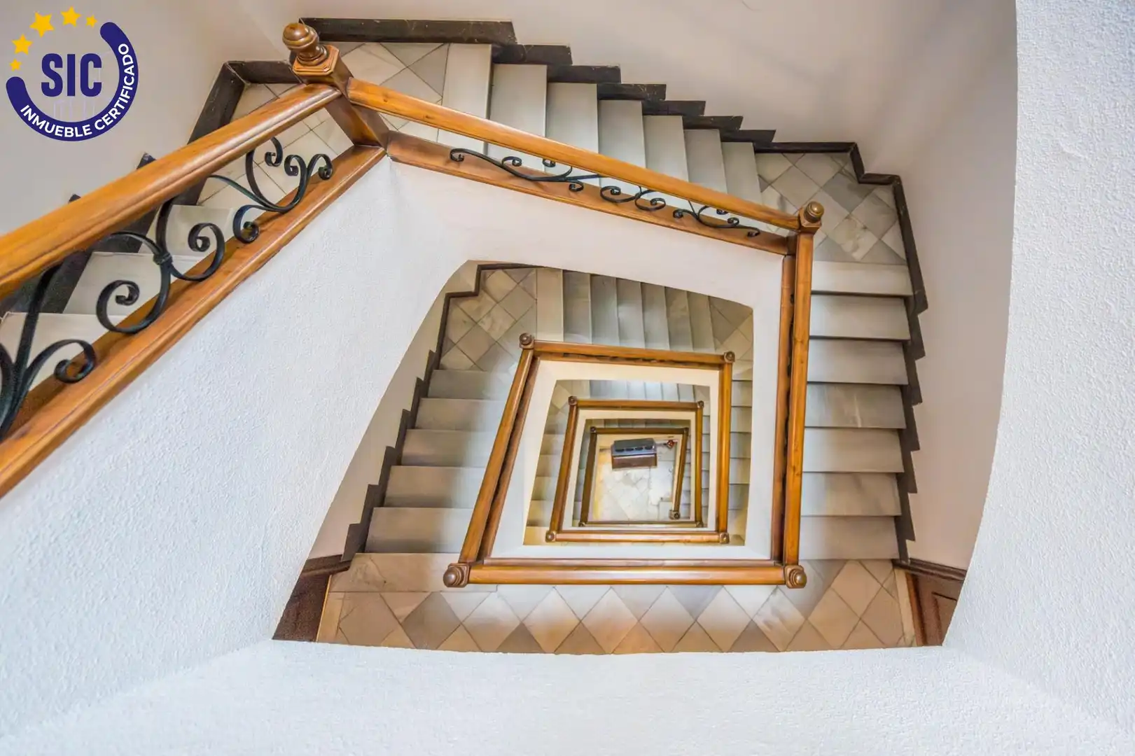 Piso en venta en Valencia con Calefacción y Parquet