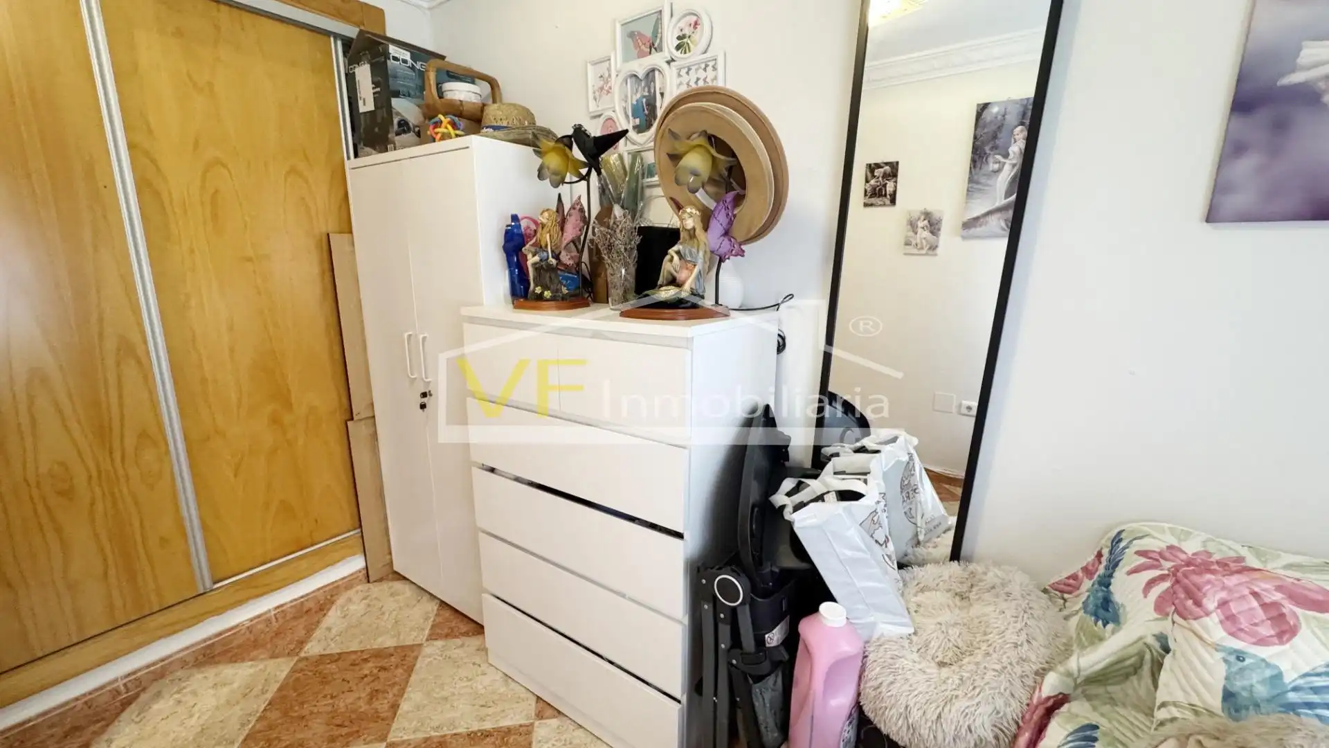 Habitación de Piso en venta en Málaga con Aire acondicionado y Calefacción