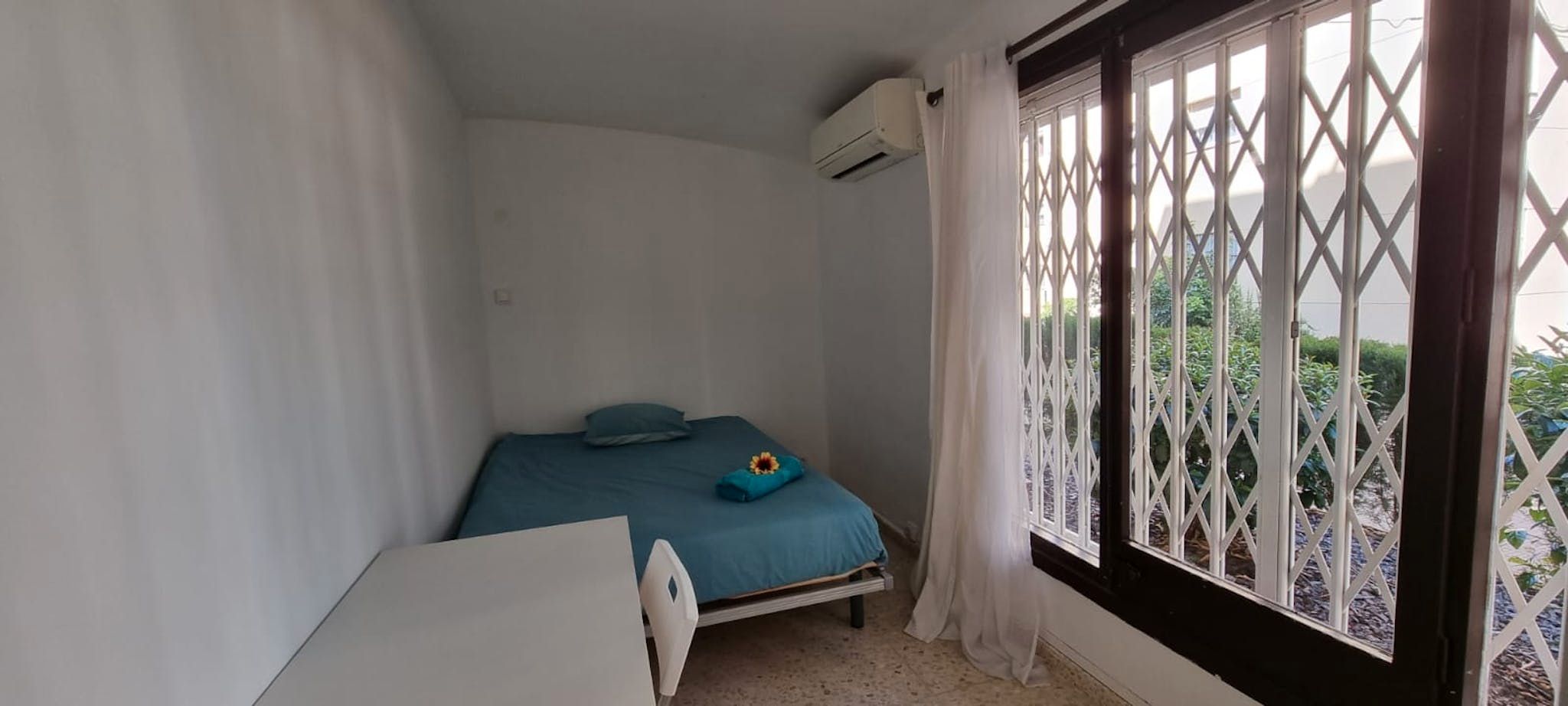 Flat to share in N/A, Porta