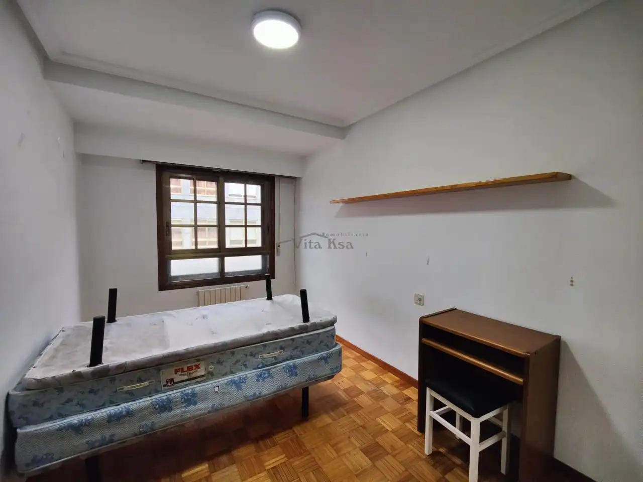 Bedroom of Flat for rent in Ourense Capital   with Heating, Storage room and Furnished