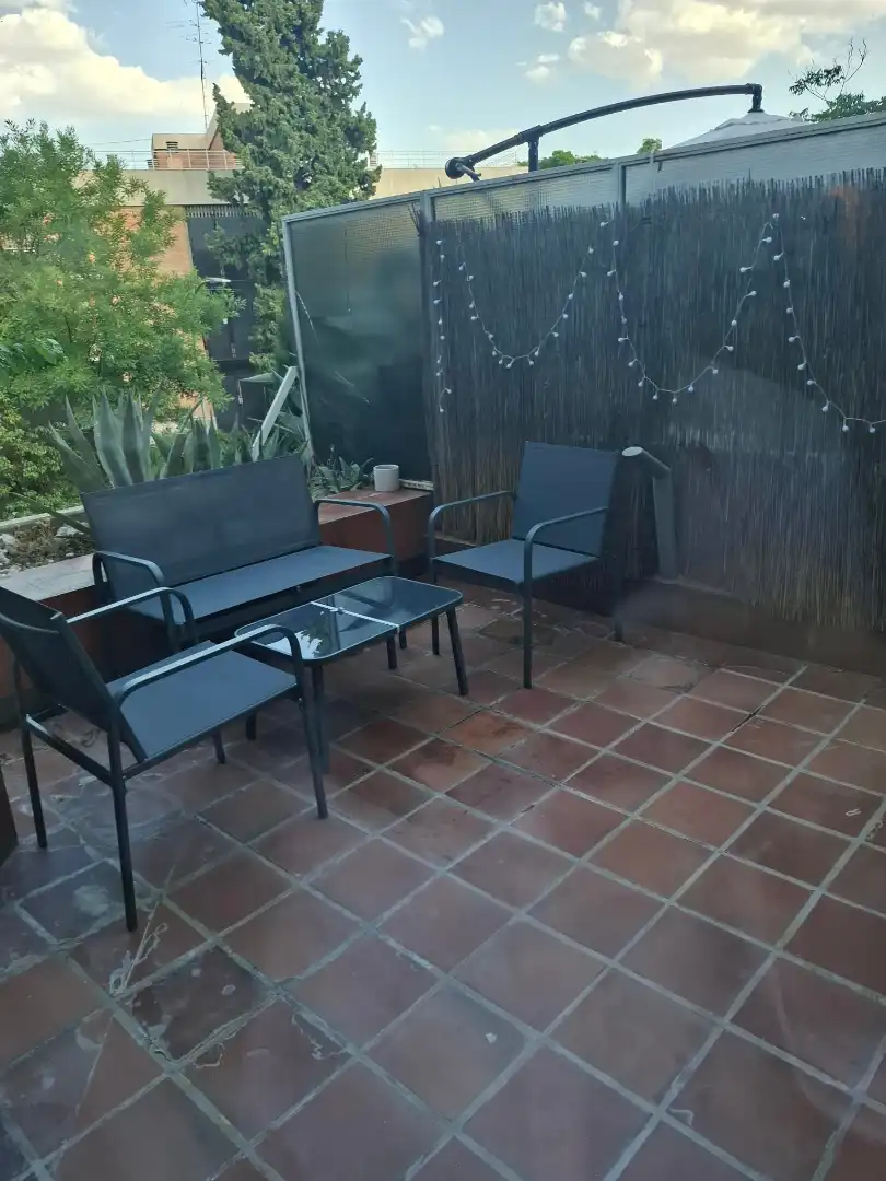 Apartament de lloguer a Calle de Apolonio Morales, Nueva España