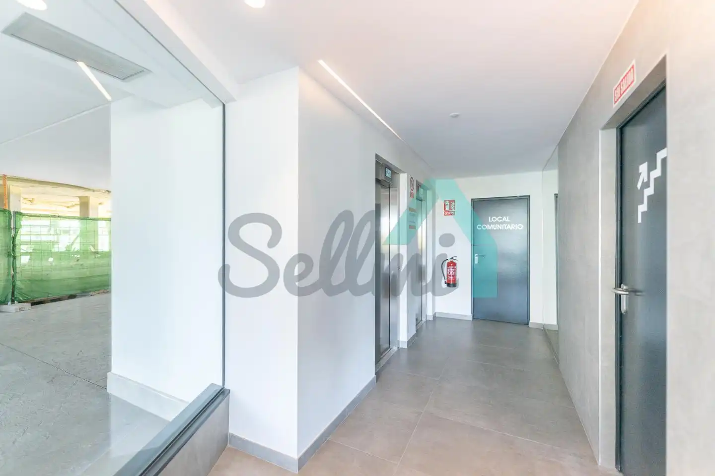 Piso de alquiler en Oviedo  con Calefacción, Terraza y Trastero