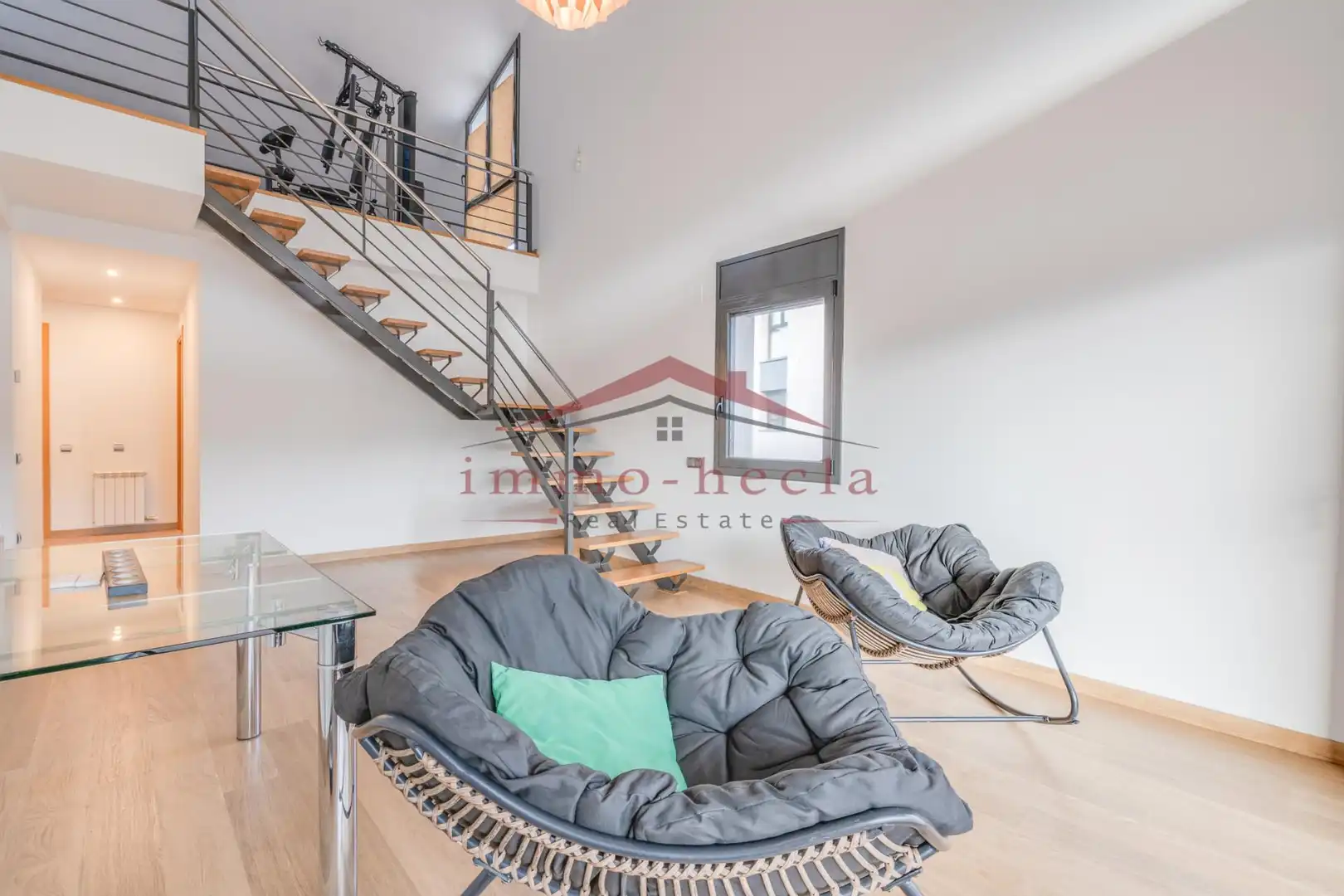 Sala de estar de Dúplex en venta en Castellolí con Calefacción, Terraza y Horno
