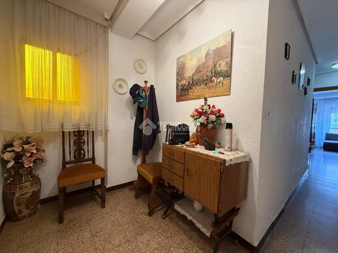 Flat with terrace for sale in Benicalap, imagen 2