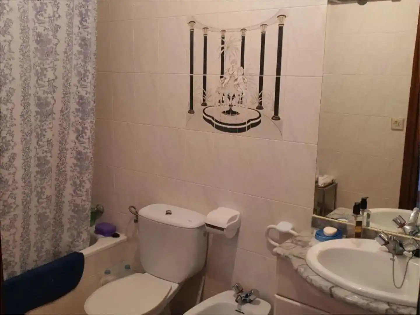 Baño de Piso en venta en Almonacid de la Sierra con Aire acondicionado, Amueblado y Balcón