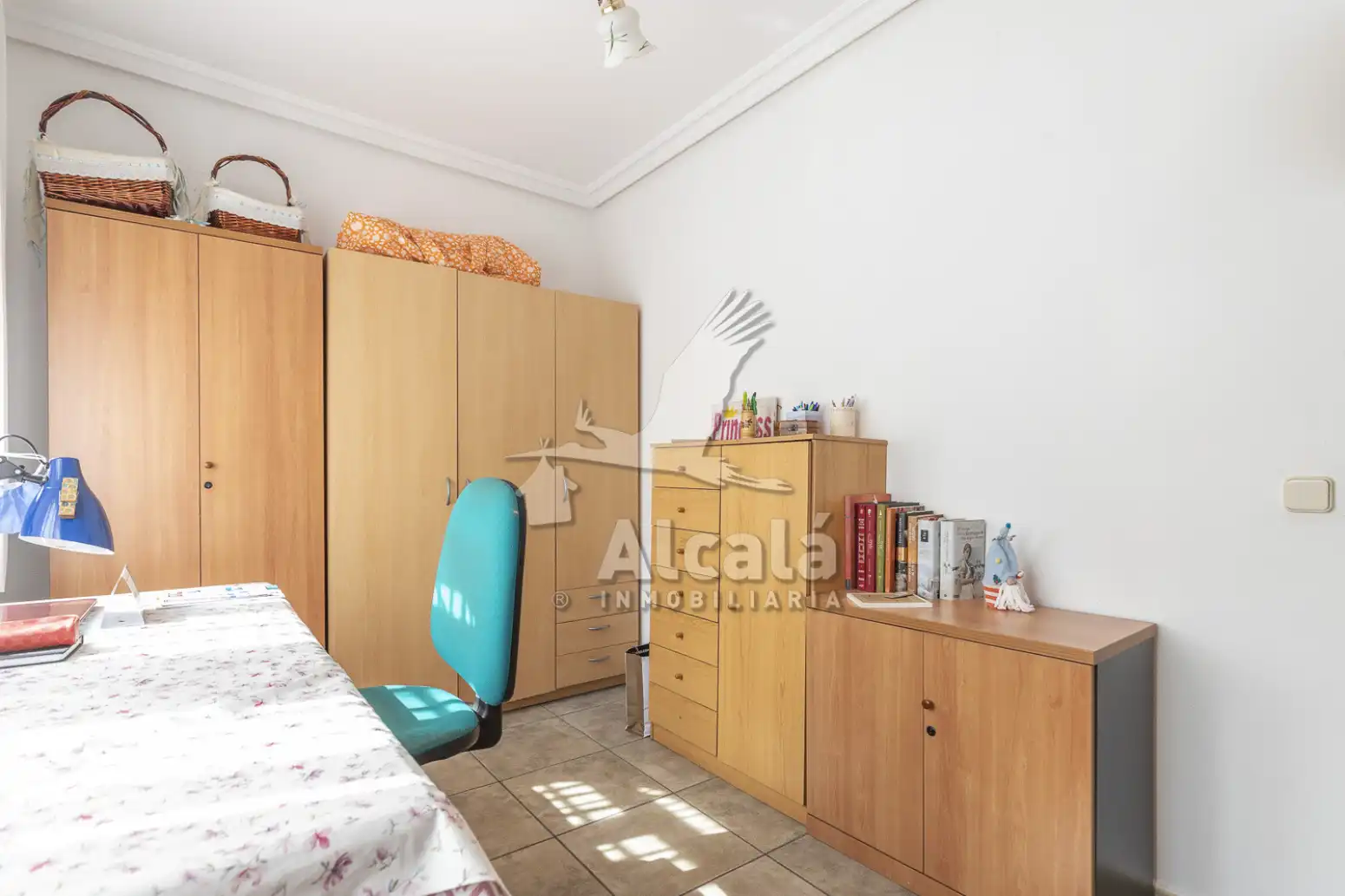 Habitación de Casa adosada en venta en Torrijos con Aire acondicionado, Calefacción y Terraza