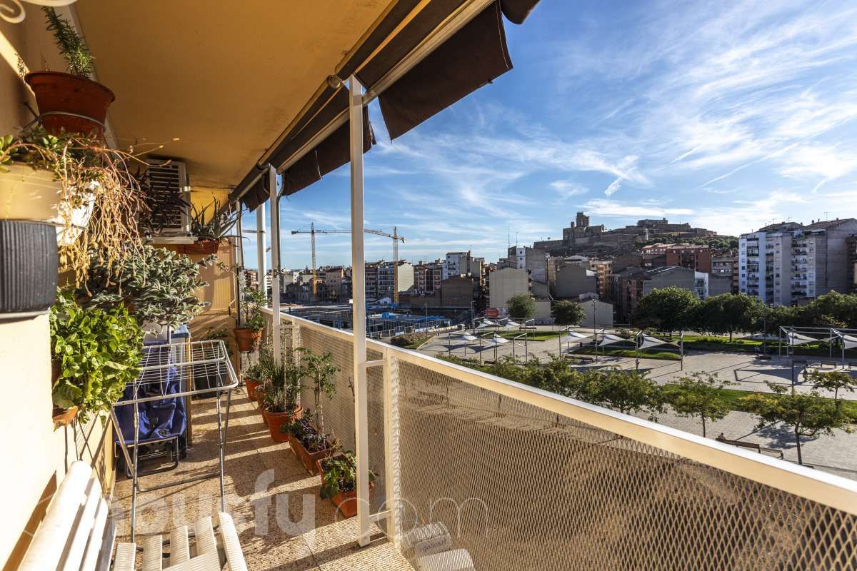 Vista exterior de Pis en venda en  Lleida Capital amb Aire condicionat, Calefacció i Moblat
