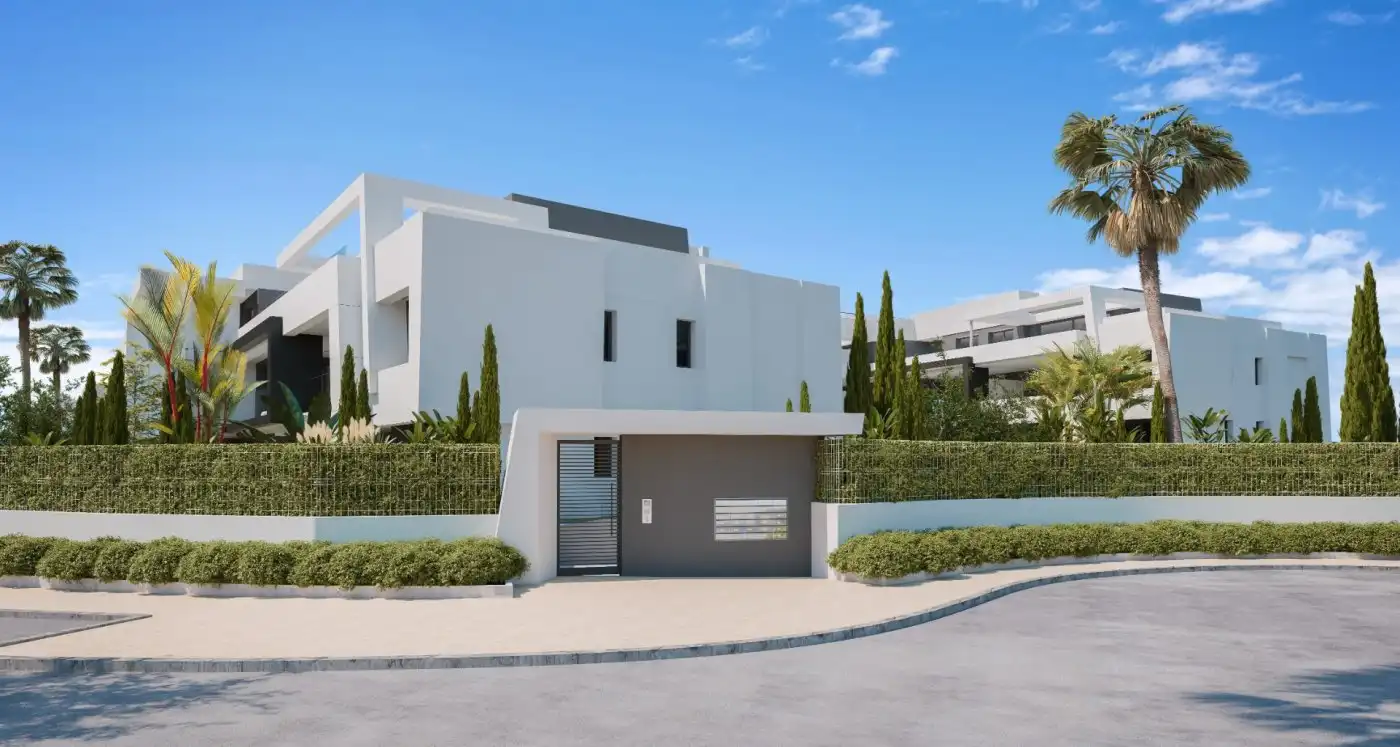 Vista exterior de Planta baja en venta en Estepona con Aire acondicionado, Calefacción y Terraza