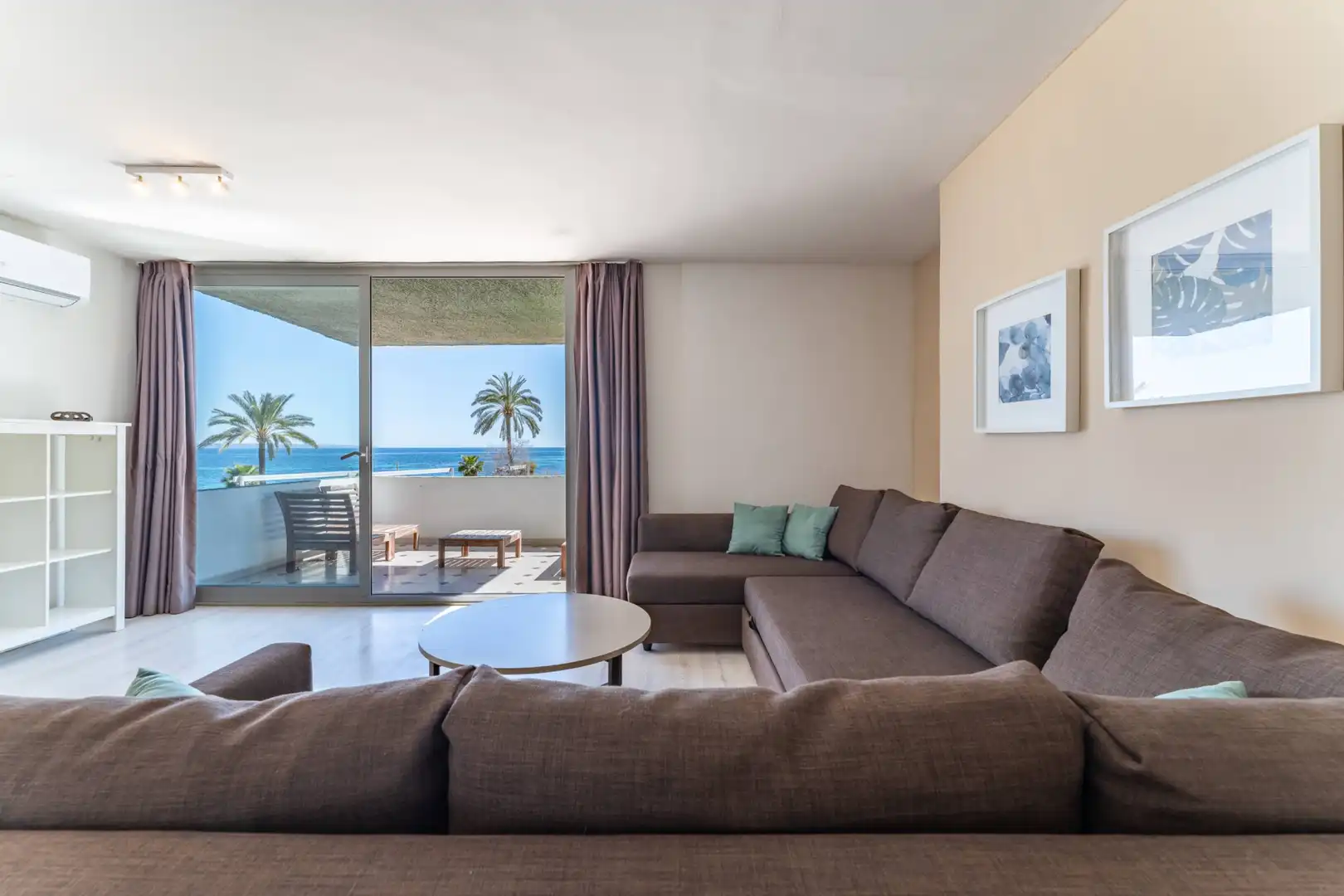 Sala de estar de Apartamento en venta en Calvià con Aire acondicionado, Calefacción y Amueblado