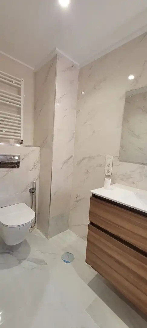 Baño de Piso de alquiler en Albacete con Aire acondicionado, Calefacción y Balcón