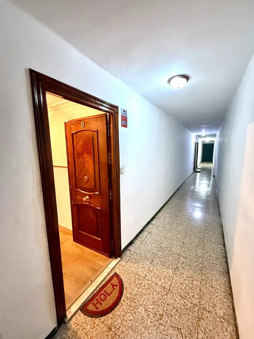 Wohnung zum Verkauf in San Juan de Aznalfarache mit Klimaanlage und Ofen