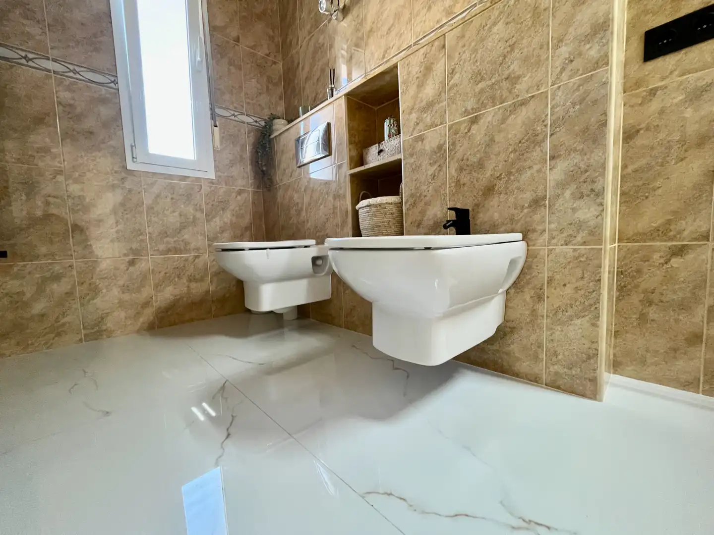 Baño de Casa adosada en venta en Cuevas del Almanzora con Aire acondicionado, Terraza y Amueblado