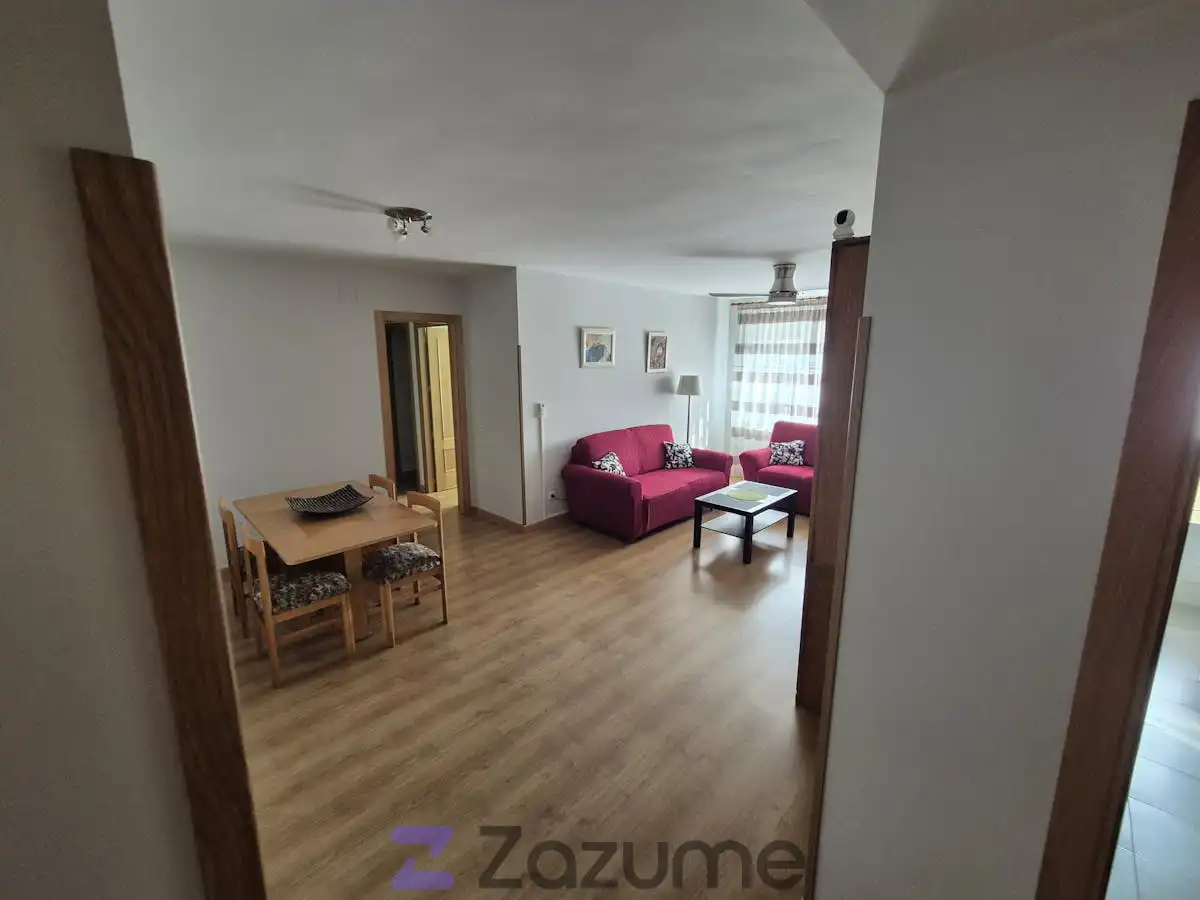 Living room of Flat for rent in Recas  with Air Conditioner, Heating and Terrace