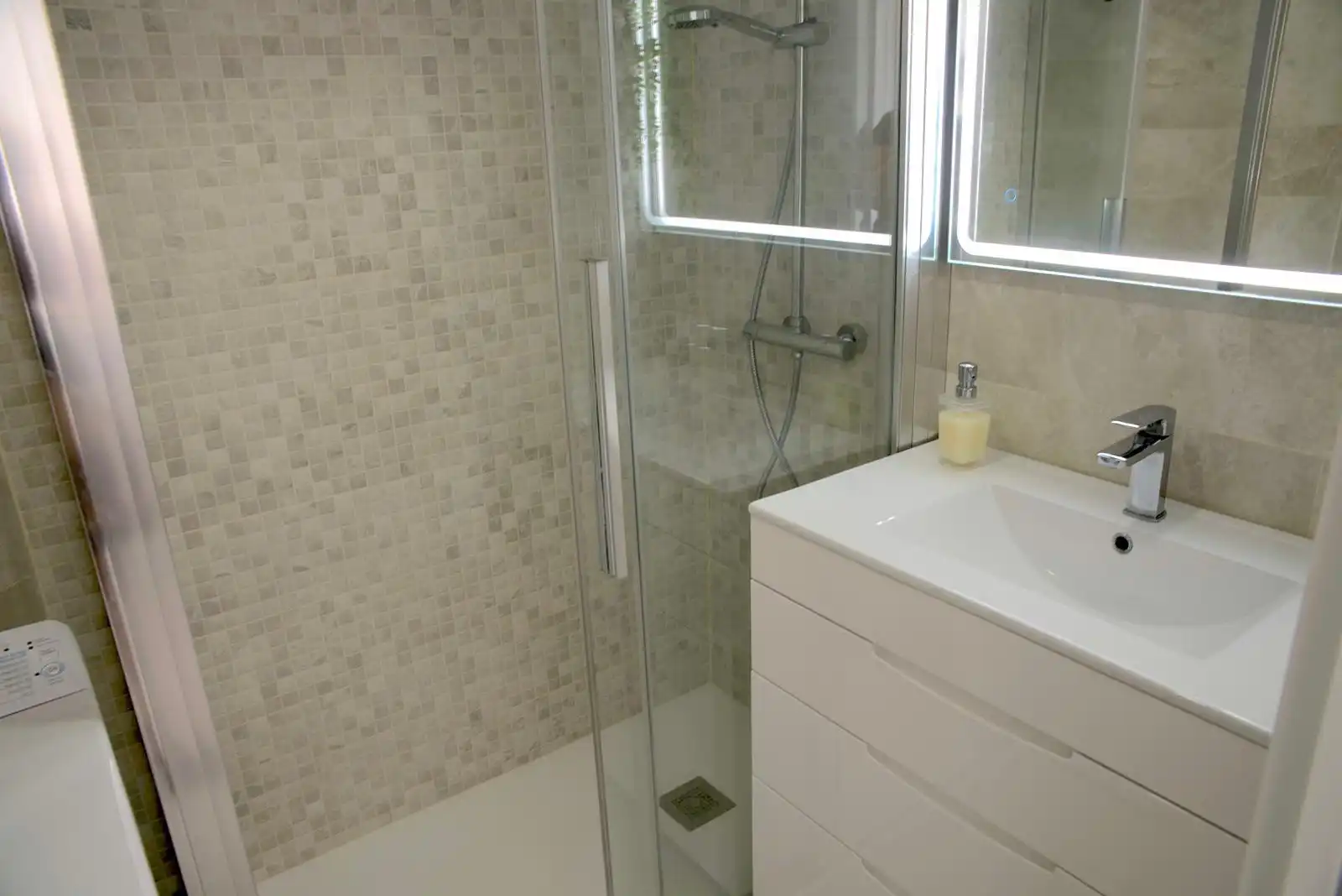 Bathroom of Apartments for rent in Dénia  with Air Conditioner, Heating and Furnished