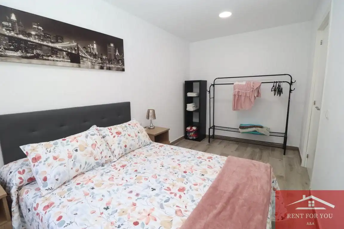 Habitación de Casa o chalet de alquiler en Cártama con Jardín privado, Terraza y Piscina