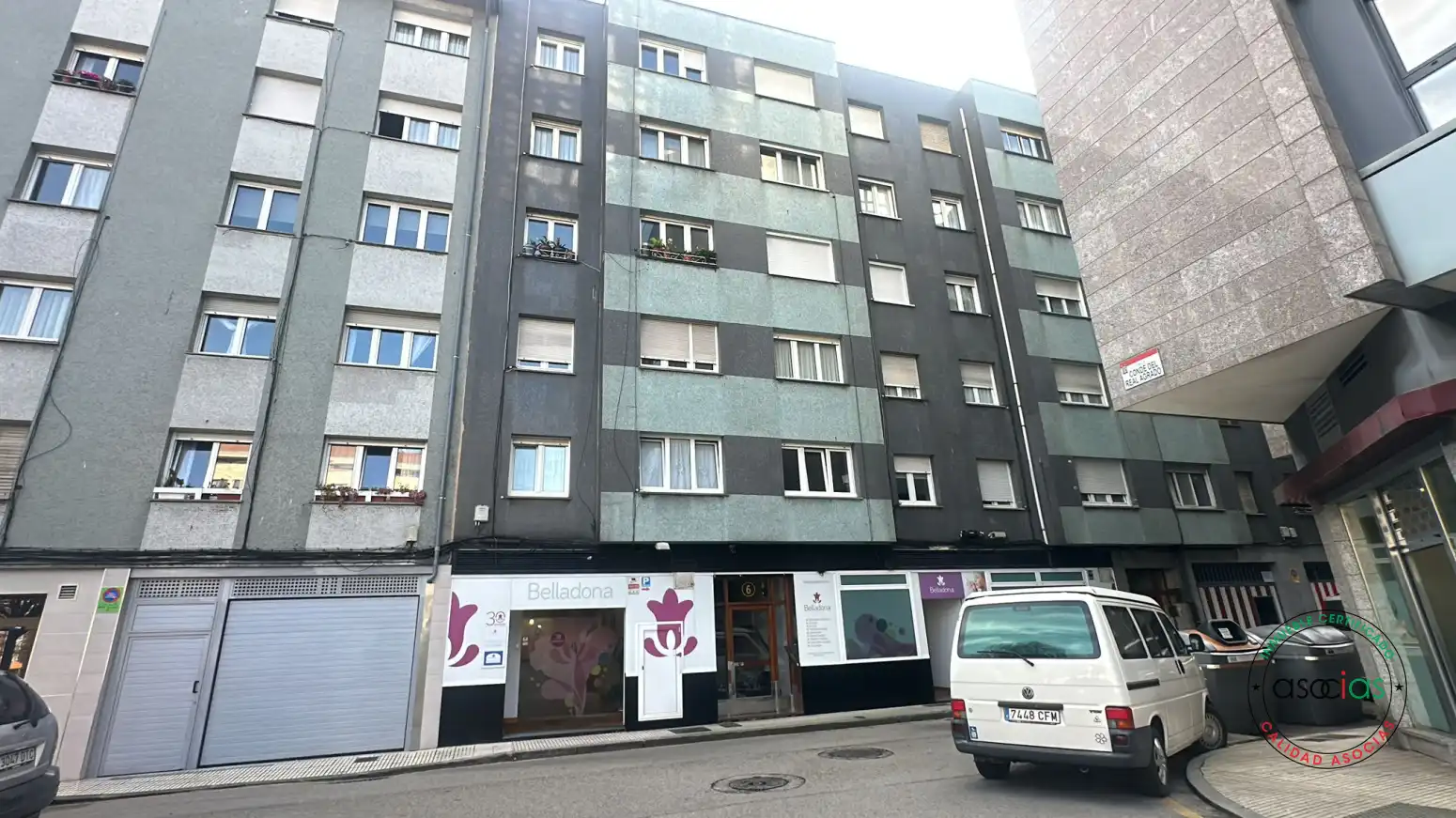Außenansicht von Wohnung zum Verkauf in Gijón  mit Heizung