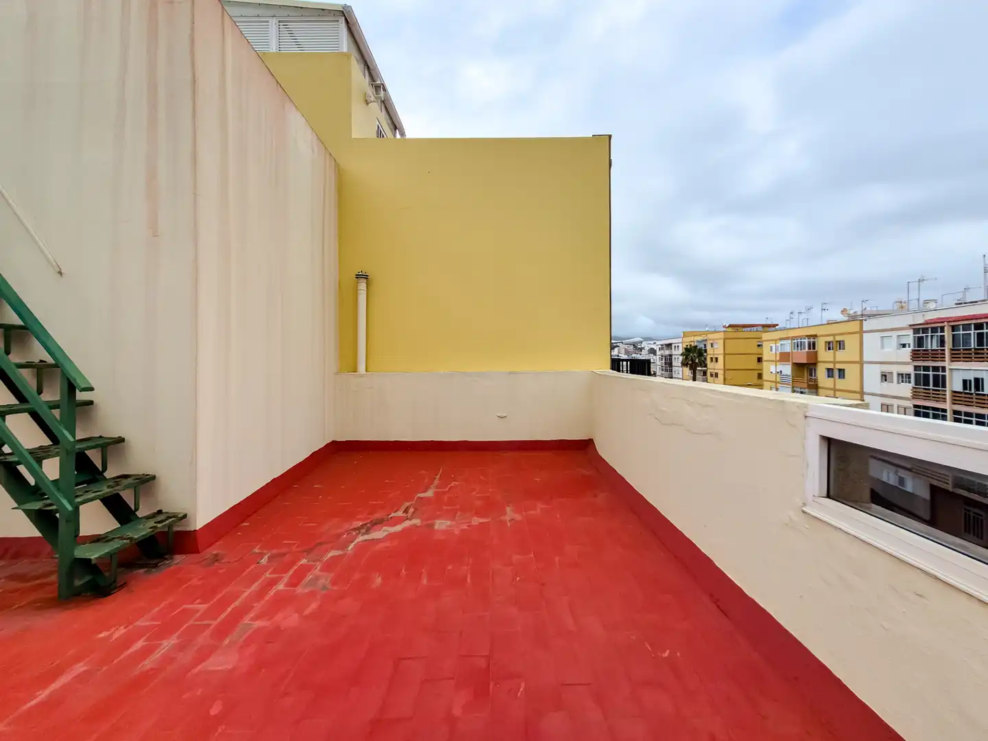 Terrassa de Casa adosada en venda en Las Palmas de Gran Canaria amb Terrassa, Traster i Balcó