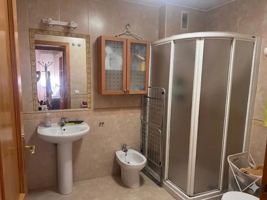 Bathroom of Flat for sale in San Juan del Puerto  with Furnished, Oven and Washing machine