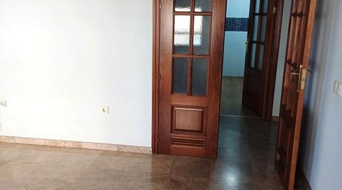 Photo 3 of Flat to rent in Ciudad Jardín - Zoco,  Córdoba Capital