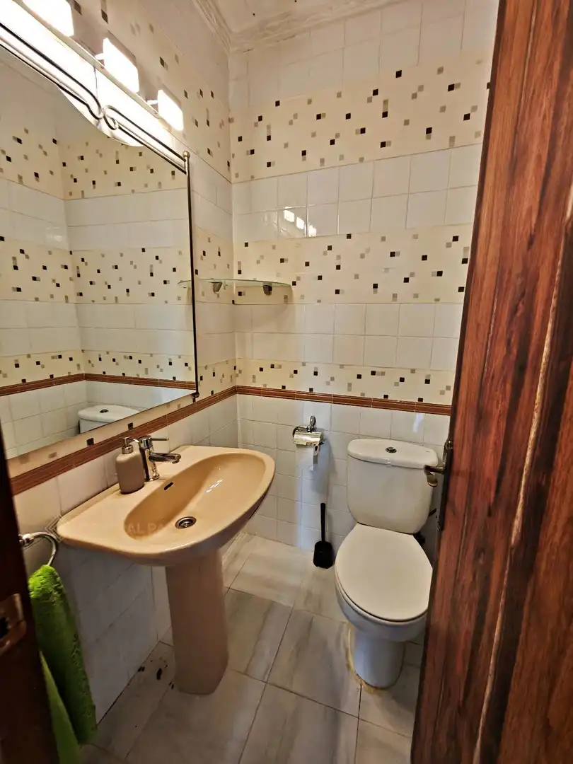 Bany de Casa o xalet en venda en Pacs del Penedès amb Calefacció, Terrassa i Traster