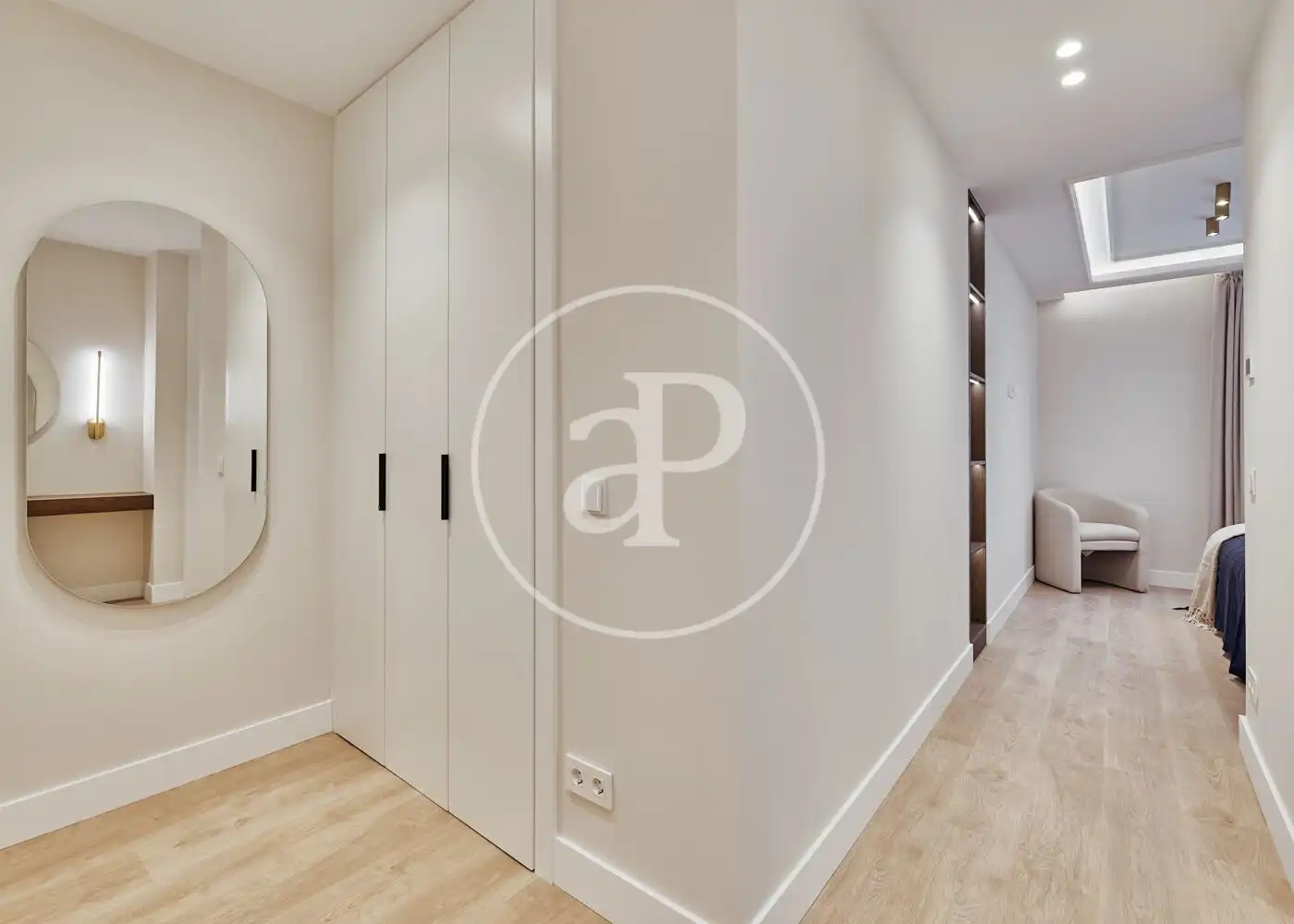 Flat for sale in Madrid  with Air Conditioner, Heating and Terrace