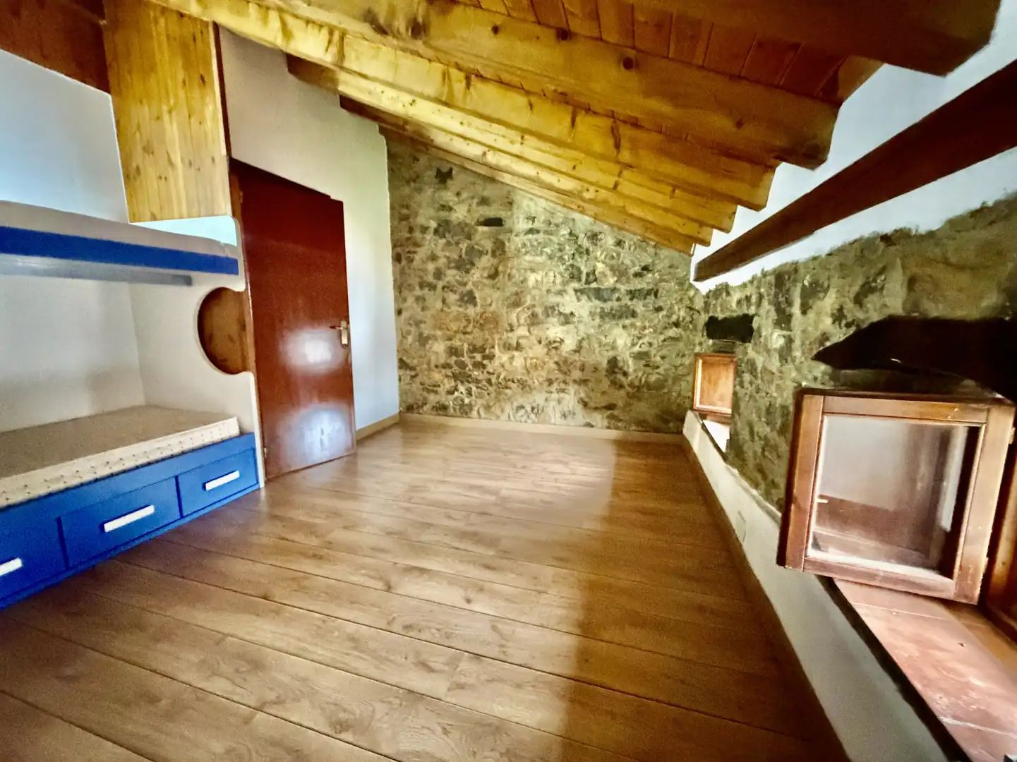 Casa adosada en venta en Miera