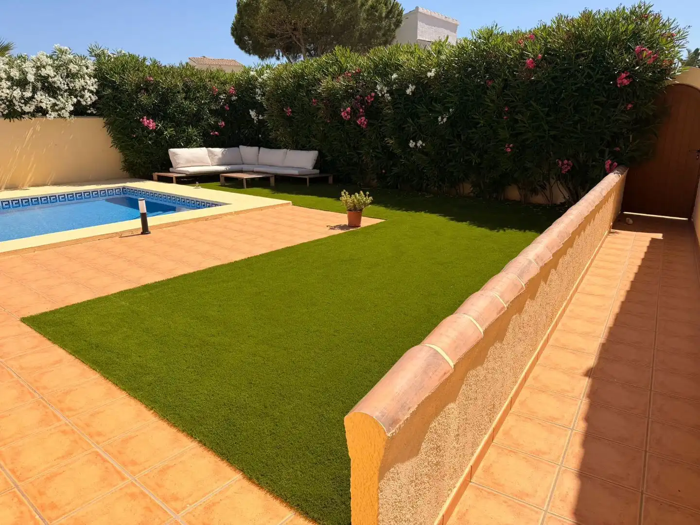 Apartament amb jardí de lloguer a Calle Fresnos 47, imagen 3