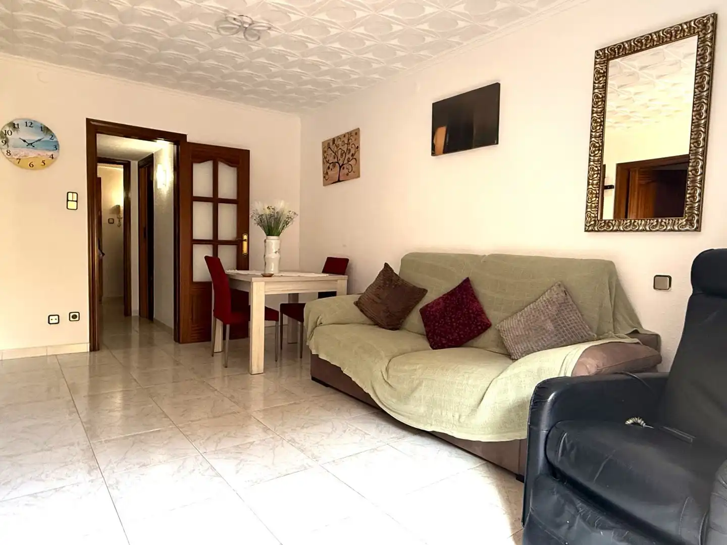 Sala de estar de Piso en venta en Sant Boi de Llobregat con Aire acondicionado, Calefacción y Balcón
