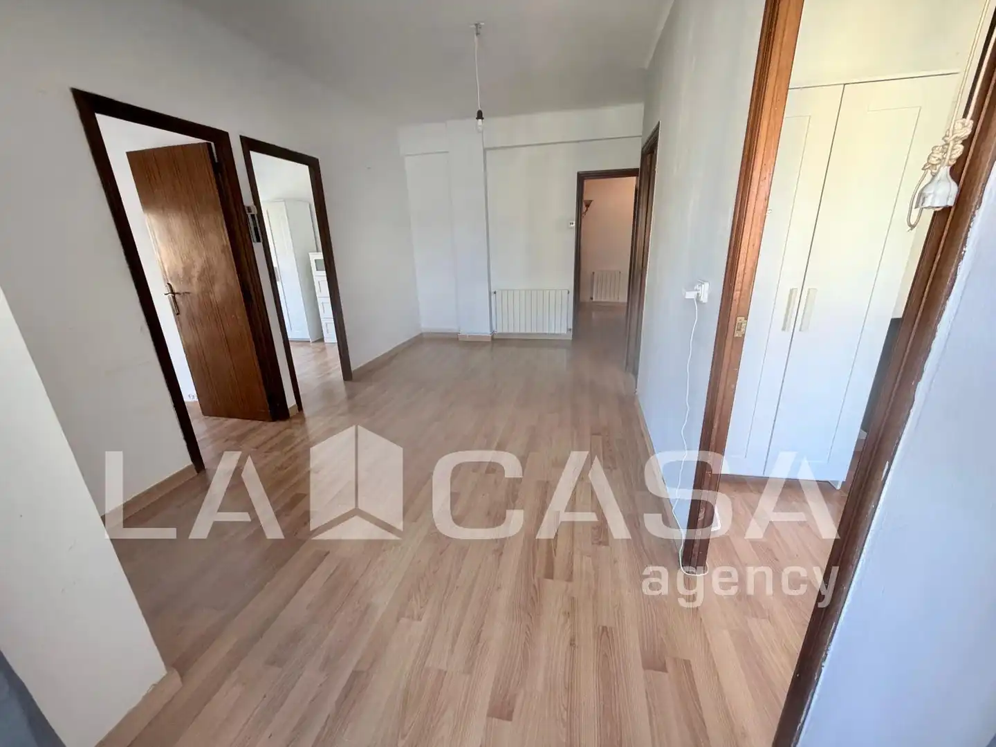 Wohnung zum Verkauf in Barcelona mit Heizung und Balkon