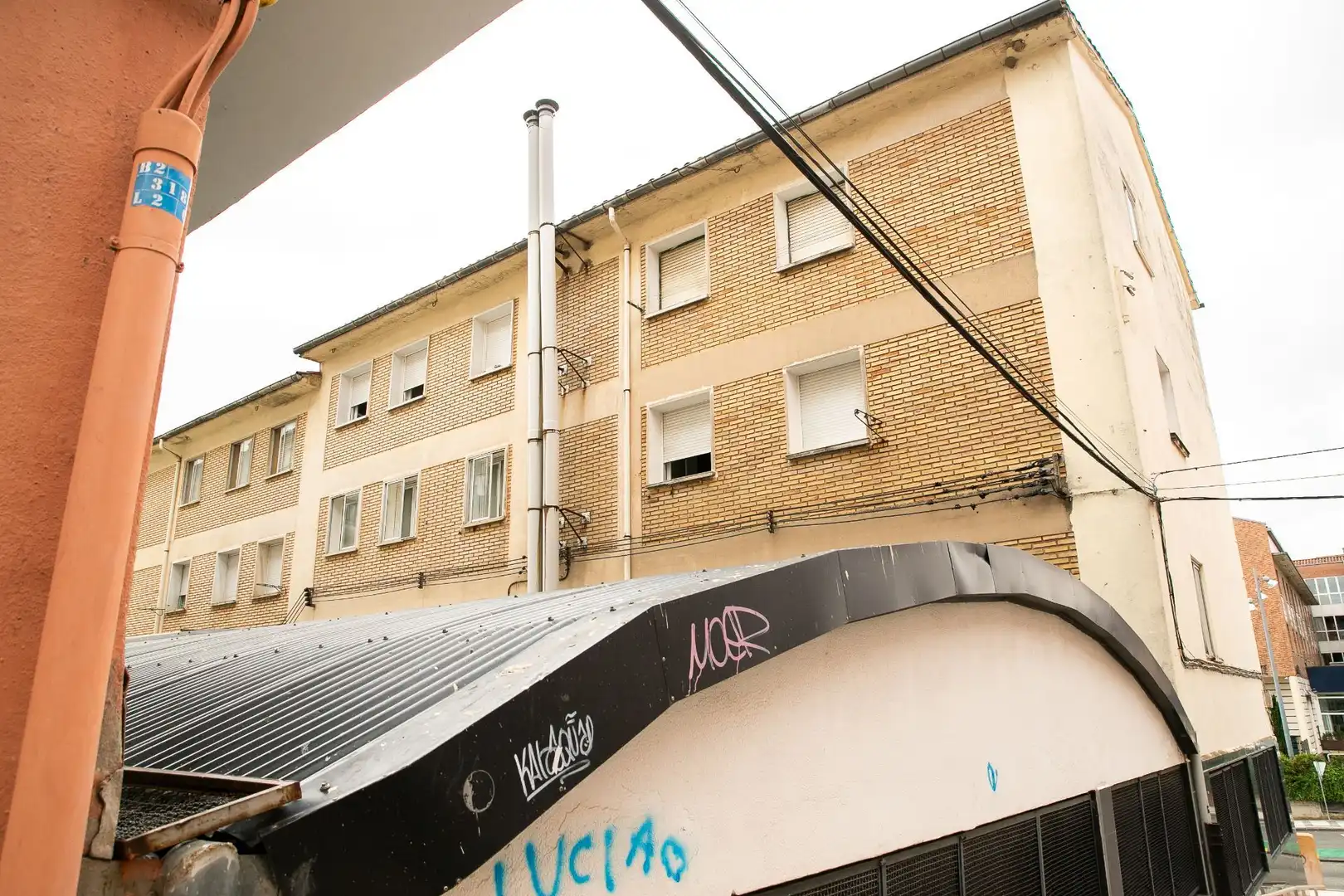 Vista exterior de Piso en venta en Orkoien con Calefacción